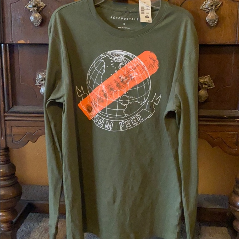 Aeropostale long sleeve S